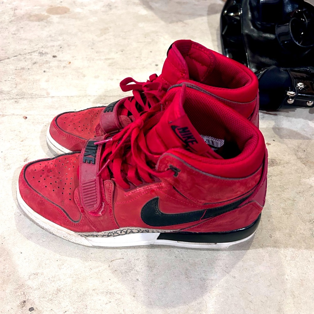Air Jordan’s youth size 6.5